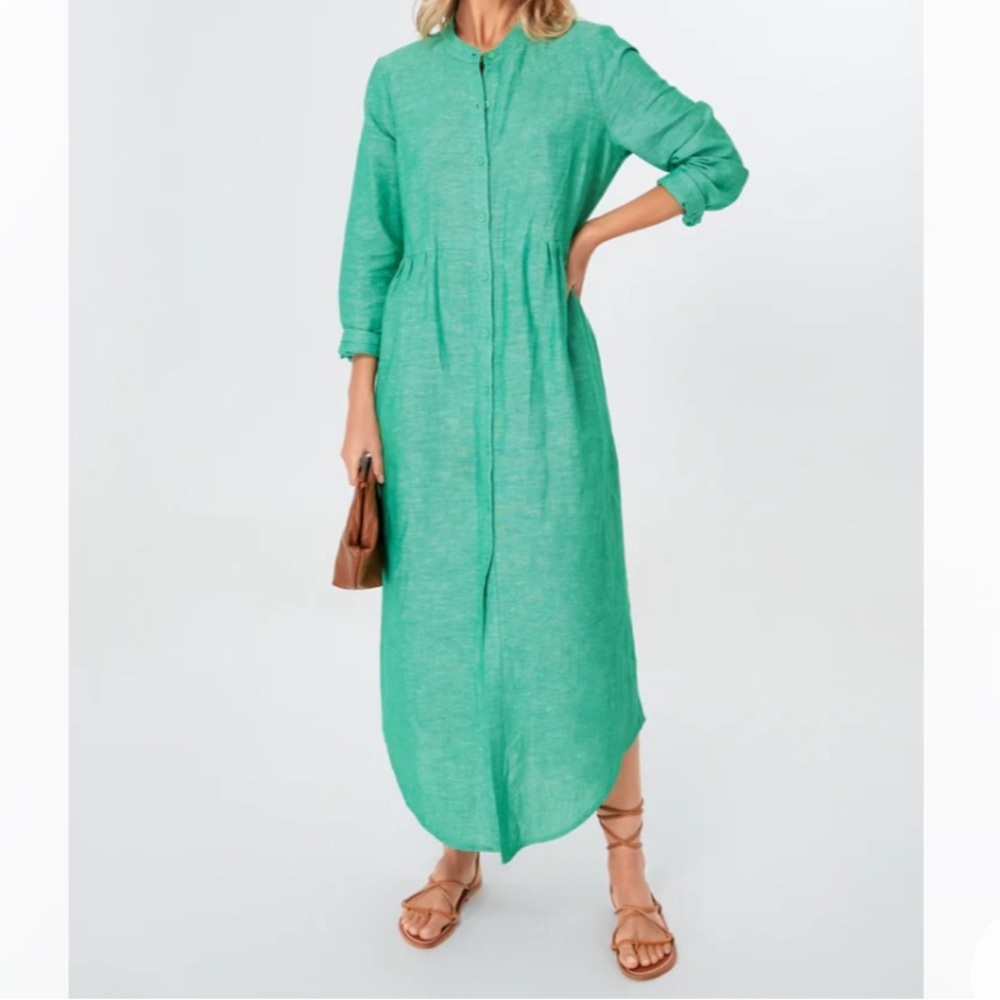 Sea Green Lydell Maxi Dress
POMANDER PLACE - Picture 2 of 10